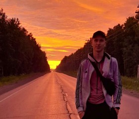 Максим, 22 года, Смоленск