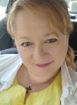 Yulichka, 47, Leer