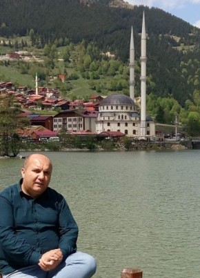 Bülent, 46, Türkiye Cumhuriyeti, İstanbul