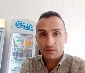 Liviu, 39, Ramnicu Valcea
