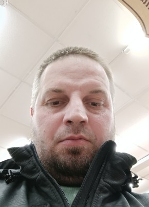 Александр, 40, Россия, Екатеринбург