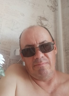 Дмитрий из Кузнецка 52 года