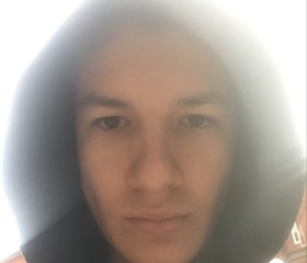 Anton, 23, Kaliningrad