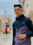 Zizio, 26, Tunis