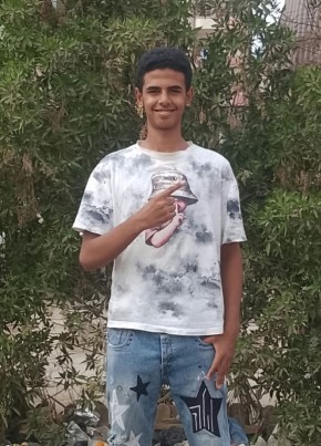 زياد из القاهرة 18 лет