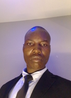Benjamin из Eldoret 33 года