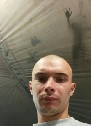 Олег, 36, Россия, Целина