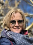 Mariya, 48, Saint Petersburg