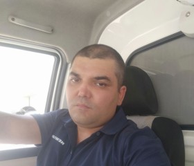 Nodir Umarov, 39, Tashkent