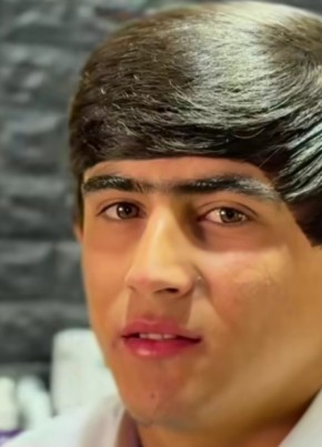 Чахонгир из Душанбе 20 лет