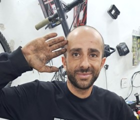 ABOOD, 26, Jerusalem