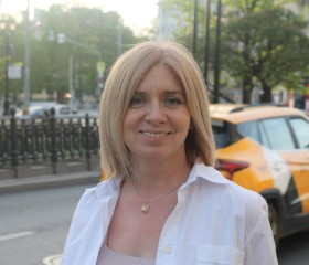 Vera, 50, Moscow