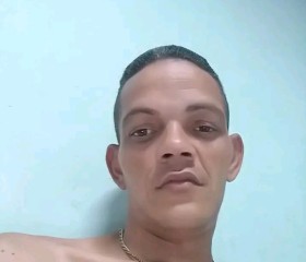 Raúl, 19, San Luis (Santiago de Cuba)