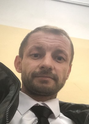 Юрий из Conakry 37 лет