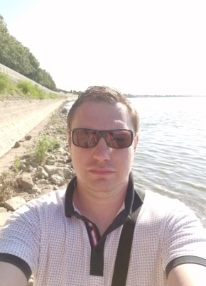 Andrey, 43, Република България, Русе