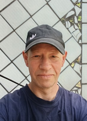 Евгений из Тореза 54 года