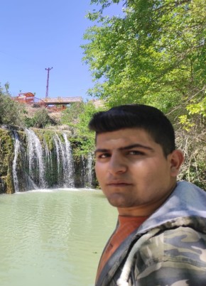Yusuf kenan, 22, Türkiye Cumhuriyeti, Karabağlar