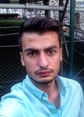 Selçuk Furkan, 26, Türkiye Cumhuriyeti, İstanbul