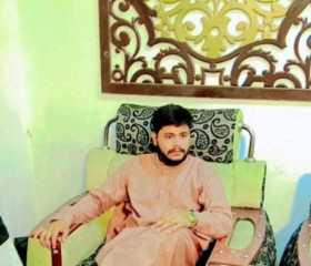 Hussnain Raza, 24, Gujranwala