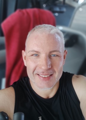 Андрей из Новочебоксарска 44 года
