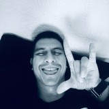 Yuyyy, 19  , Garland