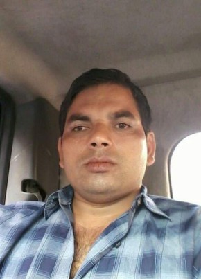 Sharif Khan, 38, India, Mumbai