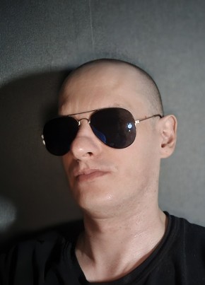 Антон из Пушкино 42 года