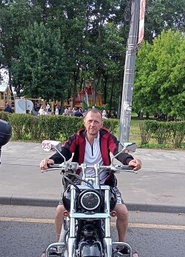 владимир, 46, Россия, Углич