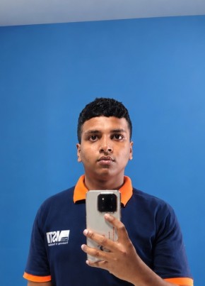 Kalana из කළුතර 18 лет
