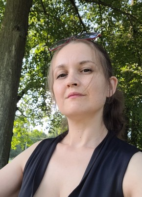 Olya, 37, Russia, Saint Petersburg