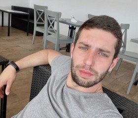 GSM, 31, Sokhumi