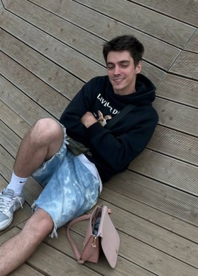 Roman, 26, Russia, Saint Petersburg