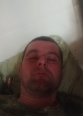 Евгений, 43, Россия, Крымск