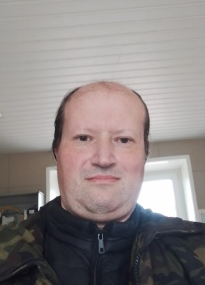 Юрий из Климовска 49 лет