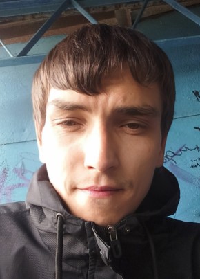Артем из Тюмени 33 года