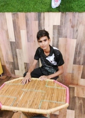 Yuvraj, 18, India, Sirohi