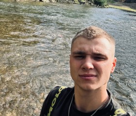 sergey, 22, Moscow