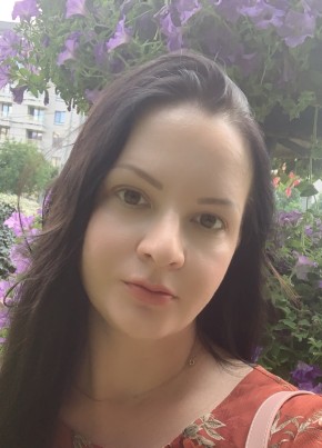Алина из Казани 27 лет