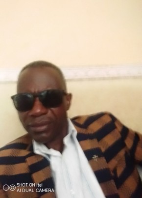 Ezekiel shonde, 54, Nigeria, Lagos