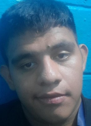 Jesús, 20, República de El Salvador, Soyapango