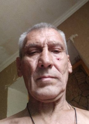 Вадим из Москвы 63 года