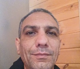 Vartan Stepanyan, 42, Amsterdam