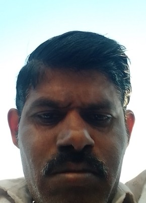Pramod Thete, 42, India, Mumbai