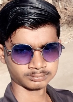 Ajay solanki Aja, 19, India, Ahmedabad