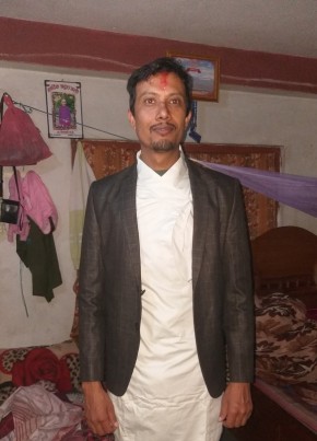 Pradip karki, 31, Federal Democratic Republic of Nepal, Tānsen