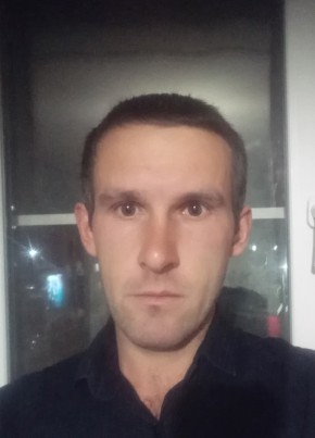 Иван, 33, Россия, Ярославль