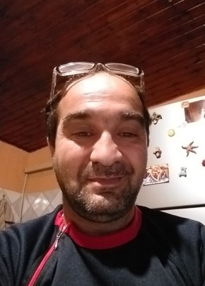 Carmelo, 49, Repubblica Italiana, Bari