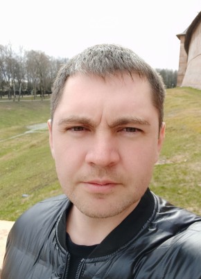 Александр из Ижевска 36 лет