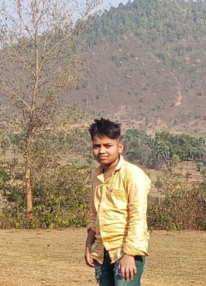 Aman, 18, India, Dumka