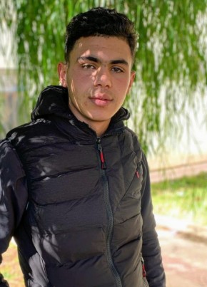 Ziad, 24, People’s Democratic Republic of Algeria, Algiers